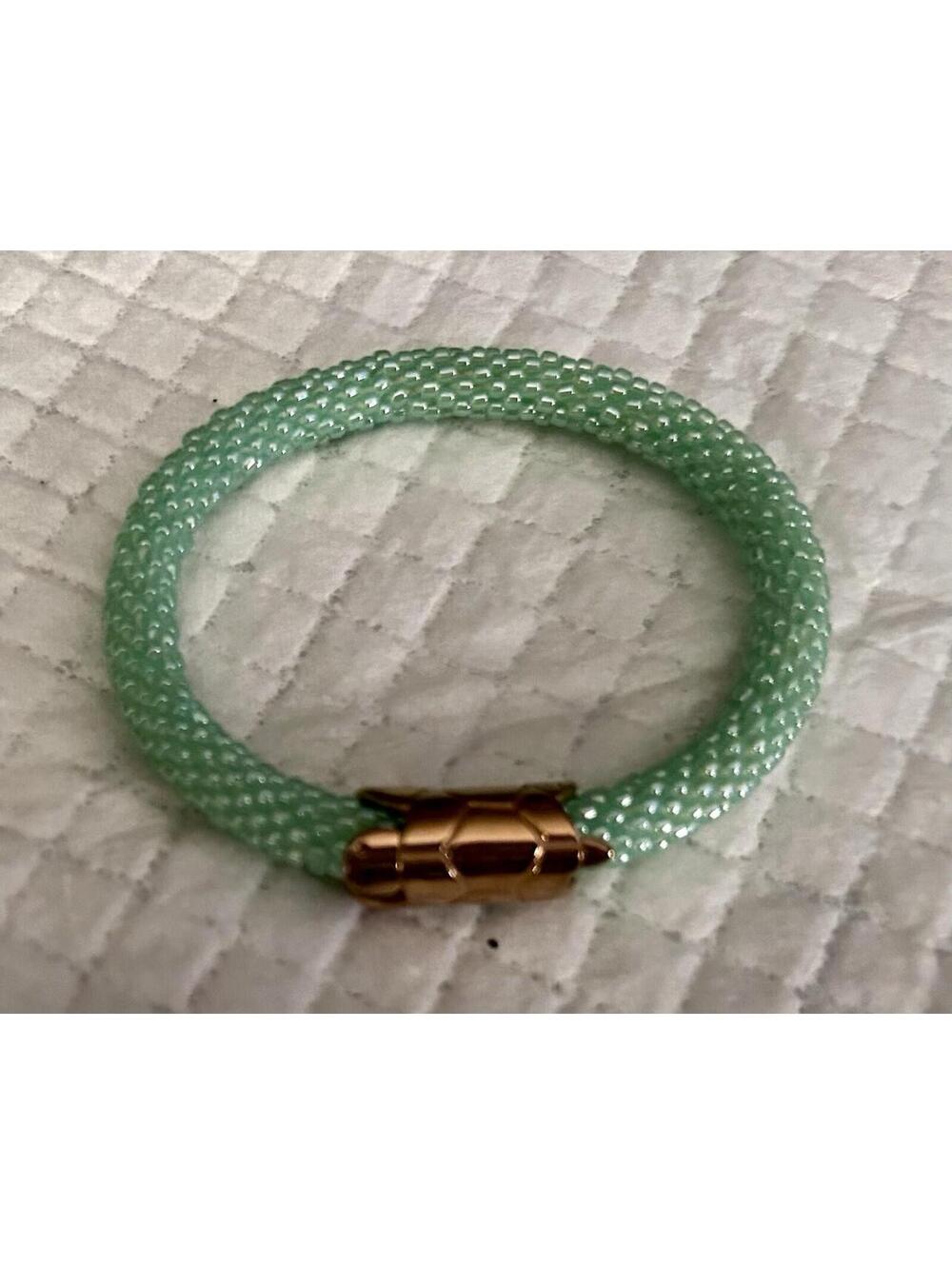Sashka Co. Sea Turtle Charm Bracelet- Hand Crafted - Nepal - Glass Seed Beads